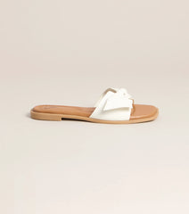 Sun Plans Bow Flat Sandals